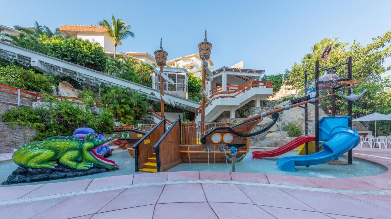 Park Royal Beach Acapulco Exterior photo